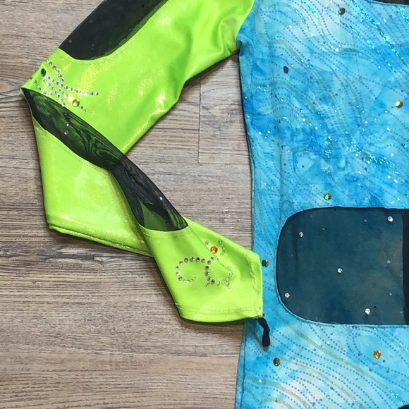 Dance Sophisticates Velvet & Mesh Dance Pant Suit - Picture 12 of 15